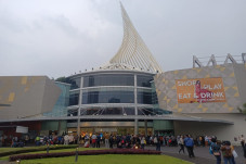 Margo City Ambruk, Karyawan...