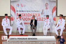 Cerita Pengibar Bendera...