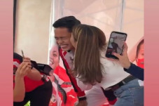 Viral Kiky Saputri Girang...