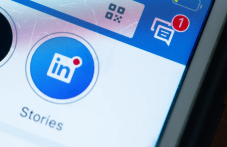 LinkedIn Menyerah dengan...