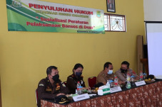 Cegah Korupsi Bansos,...