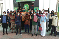 Merasa Dikriminalisasi,...