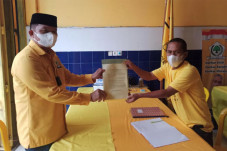 Aripin Jadi Figur Pertama...