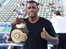 Erislandy Lara Lepas...