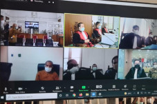 Bersaksi di Sidang NA,...