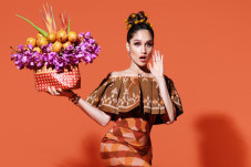 Cinta Laura Rilis Single...