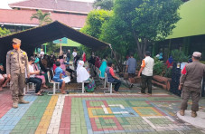 Lokasi Vaksinasi di...
