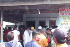 Memilukan, Guru Madrasah...
