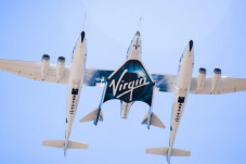Virgin Galactic Terancam...