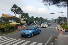 Jalur Puncak Masih Diberlakukan...