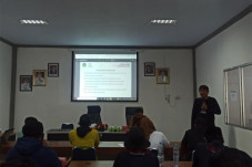 Kominfo Lutim Sosialisasi...