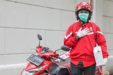SiCepat Ekspres Bidik...