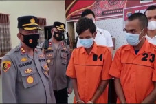 Tertangkap! 2 Pria Ini...
