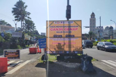 Uji Coba Ganjil Genap...