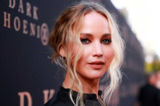 Jennifer Lawrence Hamil...