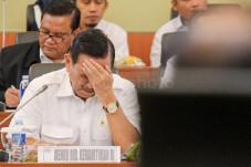 Blak-blakan Luhut: Belum...