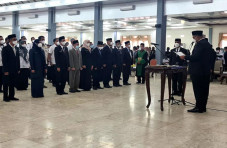Empat Jabatan Kepala...