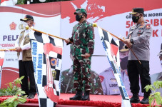 Lepas Bantuan 500 Ribu...