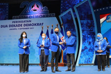 AHY Beri Award 35 Senior...