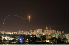 Milisi Gaza dan Israel...
