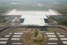 Bandara Kertajati Fasilitasi...