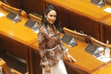 Krisdayanti Ungkap Gaji...