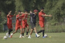 Belum Cicip Kemenangan,...