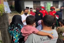 72.000 Pelajar dan Warga...
