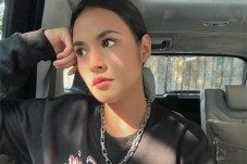 Raisa Bongkar Foto Zaman...