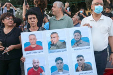 Polisi Israel Siksa...