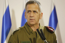 Napi Palestina Kabur...