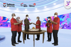 31 Tahun Kampus Telkom:...