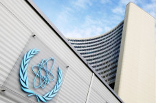 Rusia Minta IAEA Pantau...
