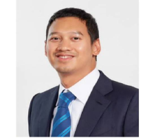 Jadi Komisaris di BRMS,...