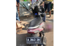 Kecelakaan di Daan Mogot,...