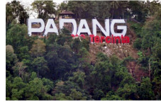 Tagline Padang Kota...