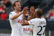Harry Kane Mandul Gol,...