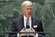 Tolak Perang, Biden...