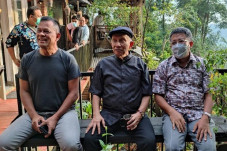 Amien Rais dan Gatot...