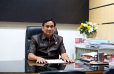 Sekretariat DPRD Wajo Sabet...