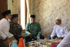 Wakil Ketua MPR Hadiri...