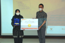 20 Santri Sukses Jalani...