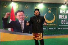 LBH Bulan Bintang Akan...