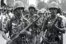 Siasat 2 Jenderal Bersihkan...