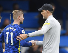 Liga Inggris: Dikalahkan...
