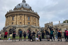 Gowes London-Oxford...