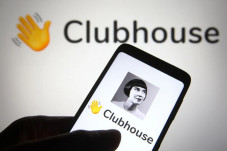 Clubhouse Rilis Fitur...