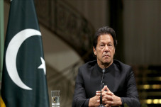 PM Pakistan Serukan...