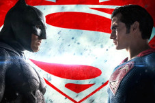 Pertarungan Batman versus...