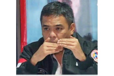 Relawan Jokowi Minta...
